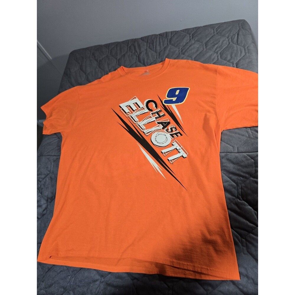 Chase Elliott #9 Orange Graphic T-Shirt Hendrick Motorsports Team Collection XL